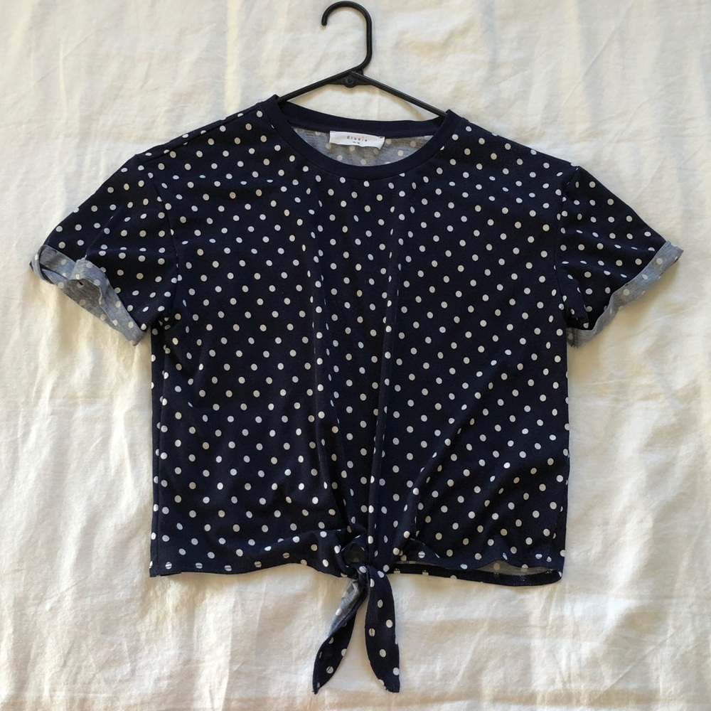 Elodie Polka Dot Tie Front Tee Size Medium - Blue and White.